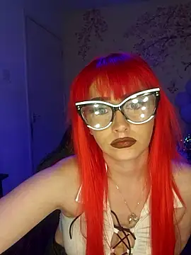 DaniDoodles420 online show from 04-30-26, 08:57