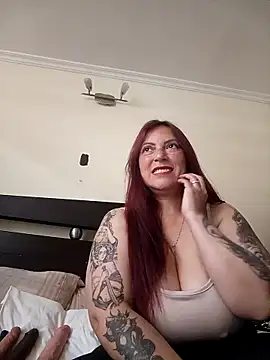 Snapshot of SofiBelluccix chatting on 10-30-25, 03:46 SofiBelluccix online show from 10-30-25, 03:46