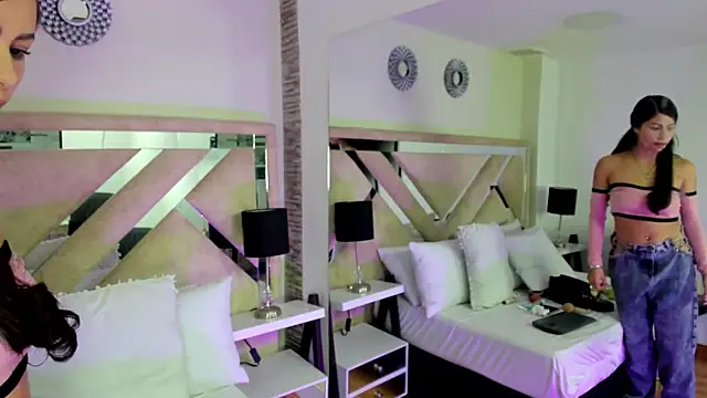 Snapshot of Kim_Luna1 chatting on 02-18-26, 03:13 Kim Luna1 online show from 02-18-26, 03:13