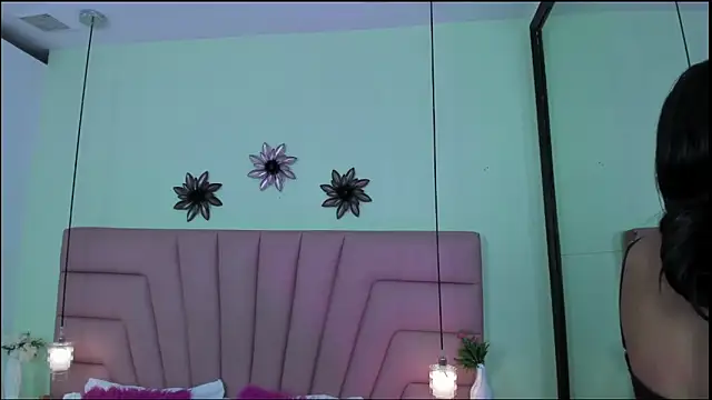 Kim Luna1 online show from 03-15-26, 12:00