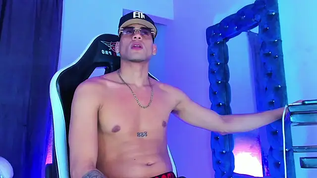 Yourtemptation555 online show from 11-04-25, 06:56