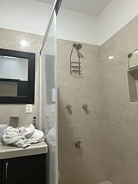 Snapshot of scarlethsb33 chatting on 03-02-26, 11:00 scarlethsb33 online show from 03-02-26, 11:00