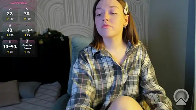 Snapshot of R_I_N_A chatting on 01-07-26, 01:08 R I N A online show from 01-07-26, 01:08