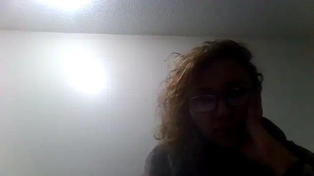 Snapshot of loveryvicky chatting on 11-13-25, 12:59 loveryvicky online show from 11-13-25, 12:59