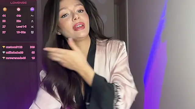 Snapshot of Lisa_Graham chatting on 02-07-26, 04:16 Lisa Graham online show from 02-07-26, 04:16