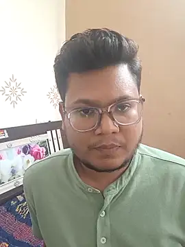 Snapshot of playboy210600 chatting on 11-06-25, 11:11 playboy210600 online show from 11-06-25, 11:11