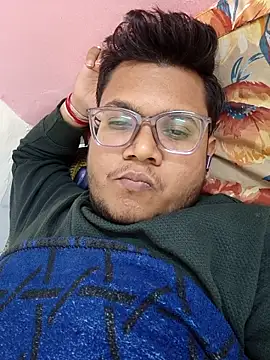 Snapshot of playboy210600 chatting on 12-18-25, 05:41 playboy210600 online show from 12-18-25, 05:41