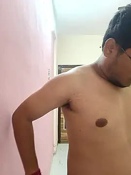 Snapshot of playboy210600 chatting on 01-14-26, 06:35 playboy210600 online show from 01-14-26, 06:35