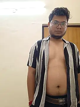 Snapshot of playboy210600 chatting on 01-19-26, 06:39 playboy210600 online show from 01-19-26, 06:39