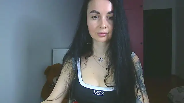 Kamila Donni online show from 11-12-25, 08:59