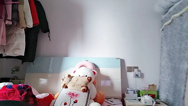 Yan61 online show from 11-14-25, 01:15