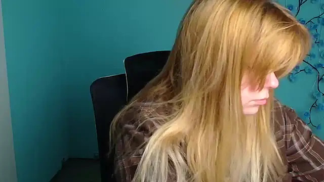 Snapshot of SusannaNight chatting on 05-15-26, 05:25 SusannaNight online show from 05-15-26, 05:25