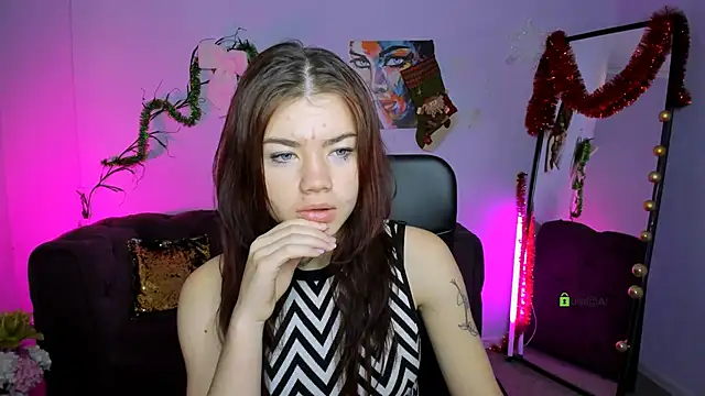 Snapshot of isabel_wave chatting on 01-11-26, 06:51 isabel wave online show from 01-11-26, 06:51