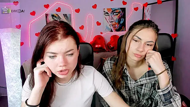 Snapshot of isabel_wave chatting on 02-12-26, 02:56 isabel wave online show from 02-12-26, 02:56