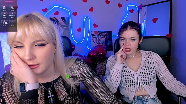 Snapshot of isabel_wave chatting on 02-16-26, 08:16 isabel wave online show from 02-16-26, 08:16