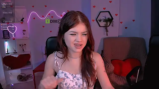 Snapshot of isabel_wave chatting on 02-21-26, 10:55 isabel wave online show from 02-21-26, 10:55