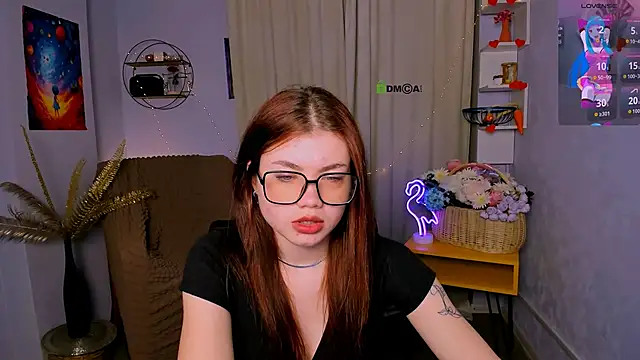 Snapshot of isabel_wave chatting on 04-07-26, 07:14 isabel wave online show from 04-07-26, 07:14