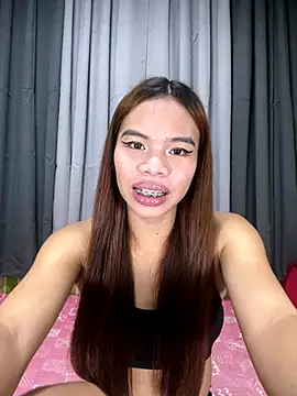 kierra fox online show from 11-30-25, 01:48