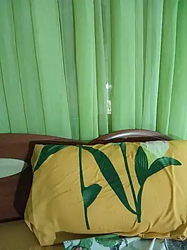 Snapshot of Esenia505 chatting on 07-13-26, 02:53 Esenia505 online show from 07-13-26, 02:53