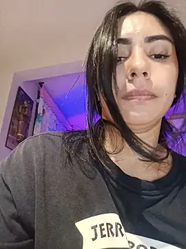 Sara-215 online show from 04-11-26, 07:45