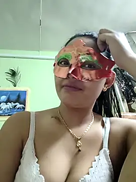 Snapshot of DesiBomb_ chatting on 10-29-25, 01:35 DesiBomb  online show from 10-29-25, 01:35