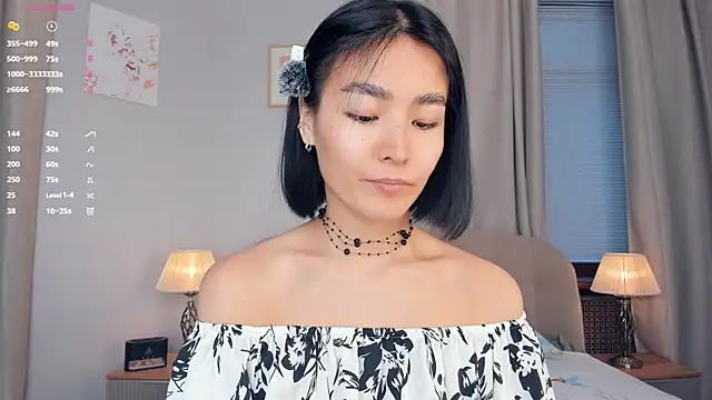 Snapshot of MarieOhler chatting on 10-29-25, 07:10 MarieOhler online show from 10-29-25, 07:10