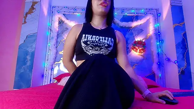 Girls from medellin online show from 12-05-25, 03:04