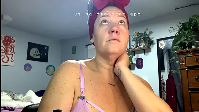 Snapshot of kristallic chatting on 02-22-26, 04:16 kristallic online show from 02-22-26, 04:16