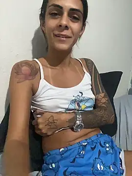 Snapshot of sabrinaneves chatting on 06-11-26, 12:32 sabrinaneves online show from 06-11-26, 12:32