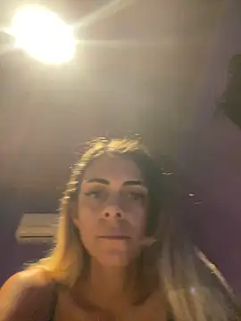 Snapshot of sabrinaneves chatting on 07-19-26, 09:29 sabrinaneves online show from 07-19-26, 09:29
