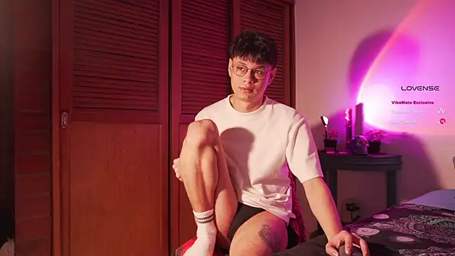 estmonnn online show from 04-21-26, 12:56