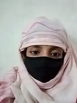 Snapshot of Quenn-Jiya752 chatting on 11-04-25, 09:52 Quenn-Jiya752 online show from 11-04-25, 09:52