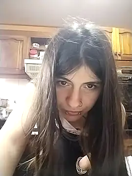 Snapshot of Bad0ll_3 chatting on 10-30-25, 05:57 Bad0ll 3 online show from 10-30-25, 05:57