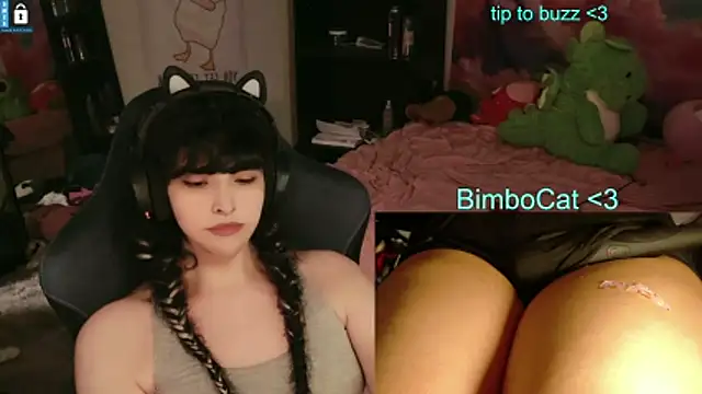 Snapshot of BimboCat chatting on 05-17-26, 11:12 BimboCat online show from 05-17-26, 11:12