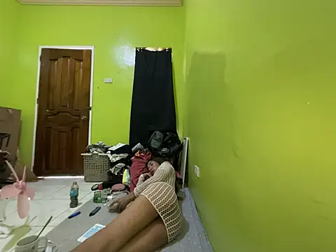 kittyhugecock online show from 03-03-26, 04:51