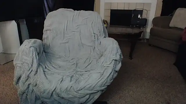 Snapshot of Skyl31 chatting on 02-23-26, 11:24 Skyl31 online show from 02-23-26, 11:24