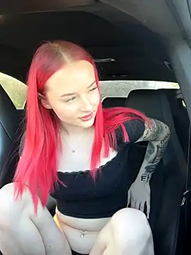 Snapshot of kimkatyrides chatting on 11-23-25, 11:21 kimkatyrides online show from 11-23-25, 11:21