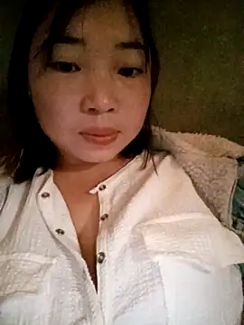 julybe online show from 11-06-25, 04:57