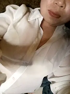 julybe online show from 03-03-26, 06:08