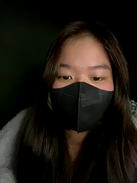 Snapshot of BUNNY050465 chatting on 11-18-25, 06:12 BUNNY050465 online show from 11-18-25, 06:12