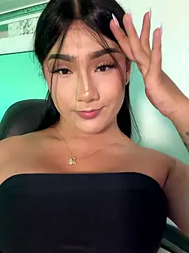 Snapshot of Vale_prado chatting on 05-28-26, 11:13 Vale prado online show from 05-28-26, 11:13