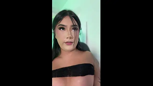 Snapshot of Vale_prado chatting on 05-30-26, 09:12 Vale prado online show from 05-30-26, 09:12
