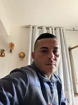 Snapshot of Kekkuzzo22 chatting on 03-11-26, 10:21 Kekkuzzo22 online show from 03-11-26, 10:21