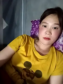 Snapshot of -Lana-123 chatting on 11-12-25, 03:12 -Lana-123 online show from 11-12-25, 03:12