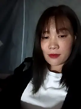 Snapshot of -Lana-123 chatting on 11-13-25, 12:26 -Lana-123 online show from 11-13-25, 12:26