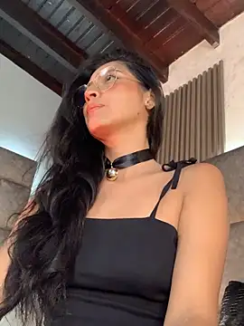 Snapshot of BrigitteVons chatting on 02-01-26, 08:51 BrigitteVons online show from 02-01-26, 08:51