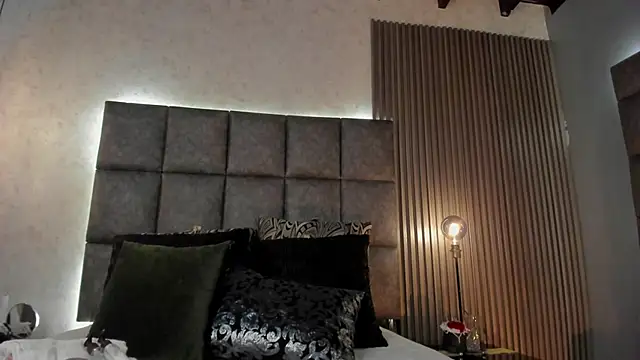 Snapshot of BrigitteVons chatting on 02-20-26, 06:26 BrigitteVons online show from 02-20-26, 06:26