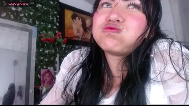 myomii nixx online show from 12-18-25, 12:06