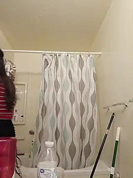 Snapshot of MZThang2Kute chatting on 11-28-25, 04:59 MZThang2Kute online show from 11-28-25, 04:59