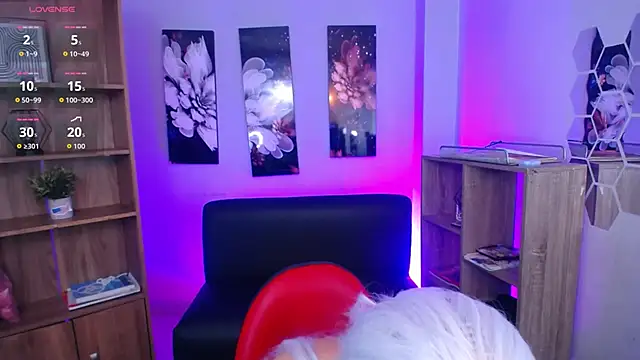 Snapshot of roseefancy19 chatting on 11-04-25, 11:09 roseefancy19 online show from 11-04-25, 11:09